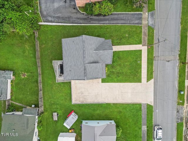 404 Allen Avenue, Elizabethton, TN 37643