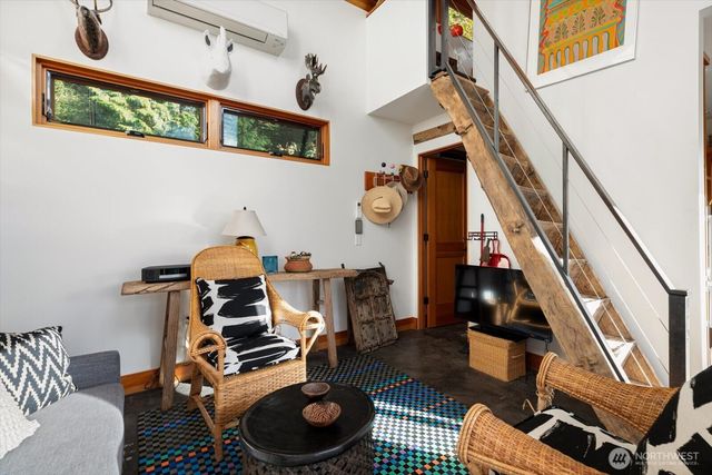 7683 Maxwelton Road, Clinton, WA 98236