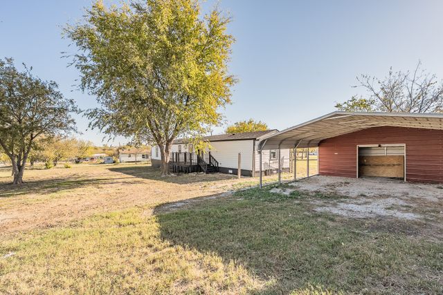 109 Hawkins Way, New Fairview, TX 76078