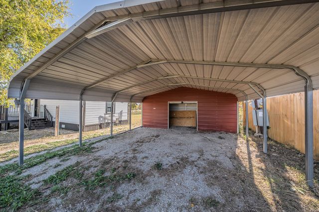 109 Hawkins Way, New Fairview, TX 76078