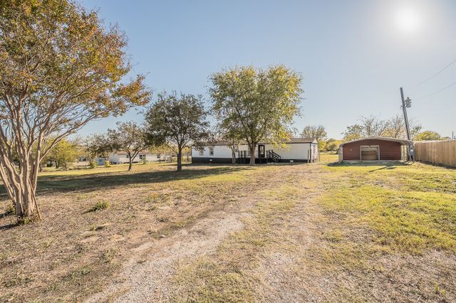 109 Hawkins Way, New Fairview, TX 76078