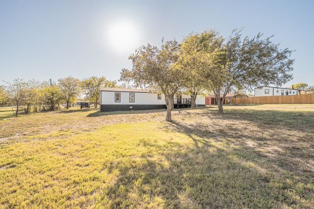 109 Hawkins Way, New Fairview, TX 76078