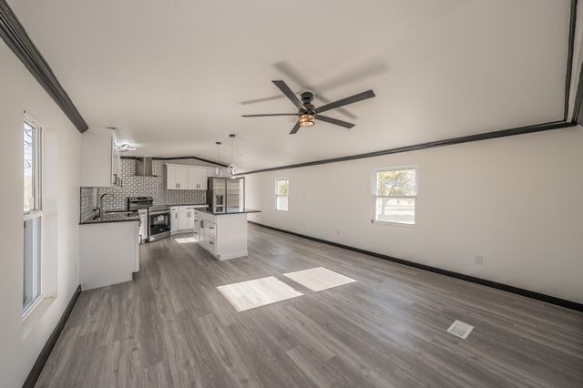 109 Hawkins Way, New Fairview, TX 76078