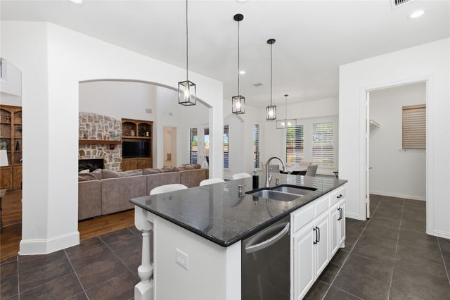 4625 The Landings Court, Frisco, TX 75033