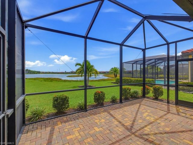 1482 Santiago CIR, Naples, FL 34113