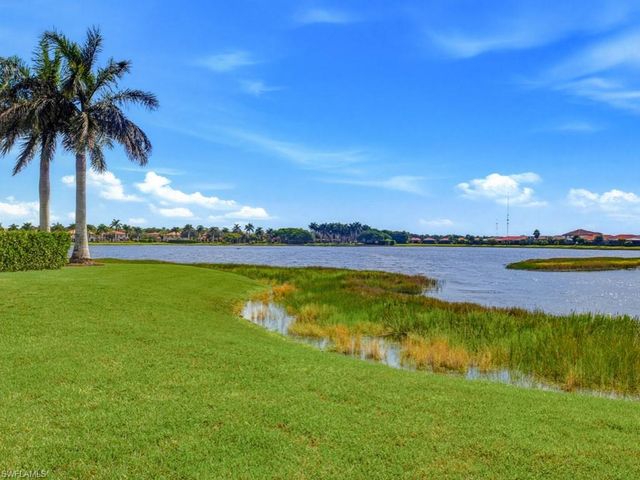 1482 Santiago CIR, Naples, FL 34113