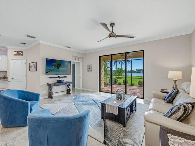 1482 Santiago CIR, Naples, FL 34113