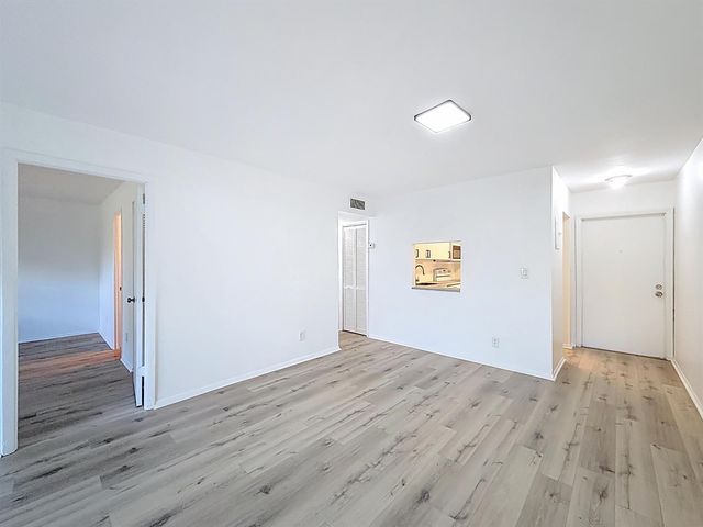 961 NW 45th Street 3, Deerfield Beach, FL 33064