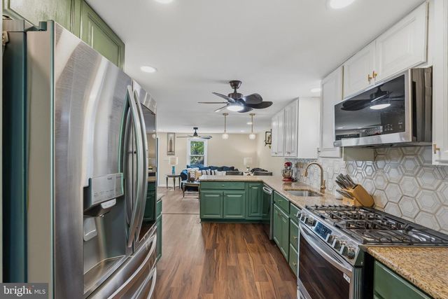 227 PRINCETON AVE, Hamilton, NJ 08619