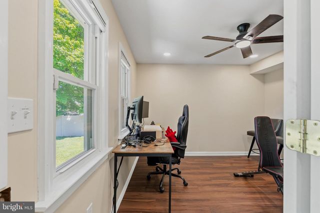 227 PRINCETON AVE, Hamilton, NJ 08619