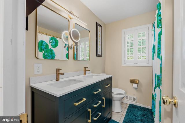 227 PRINCETON AVE, Hamilton, NJ 08619