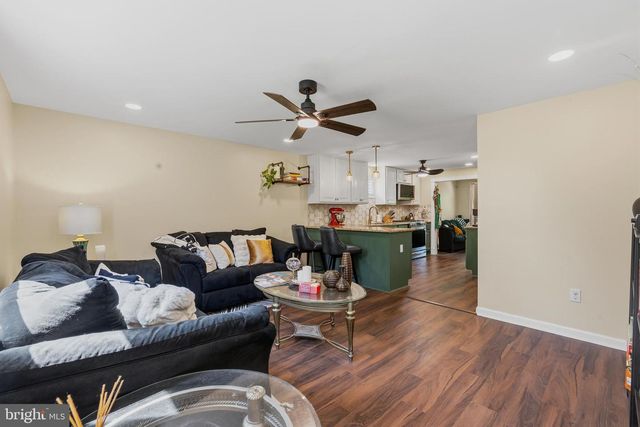 227 PRINCETON AVE, Hamilton, NJ 08619