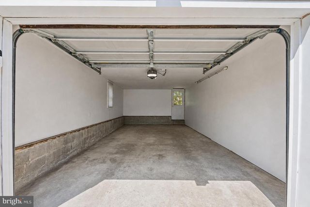 227 PRINCETON AVE, Hamilton, NJ 08619