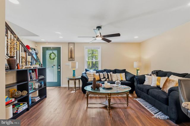 227 PRINCETON AVE, Hamilton, NJ 08619