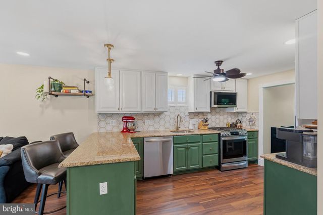 227 PRINCETON AVE, Hamilton, NJ 08619