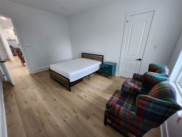 207 Carl Street, Houston, TX 77009