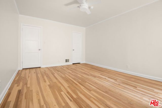 405 Shirley Place, Beverly Hills, CA 90212