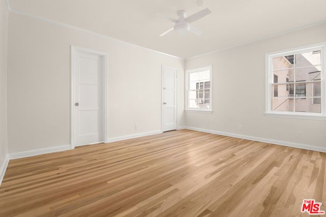 405 Shirley Place, Beverly Hills, CA 90212