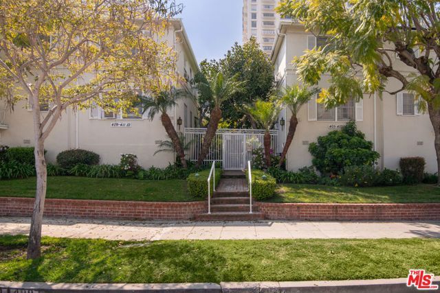 405 Shirley Place, Beverly Hills, CA 90212