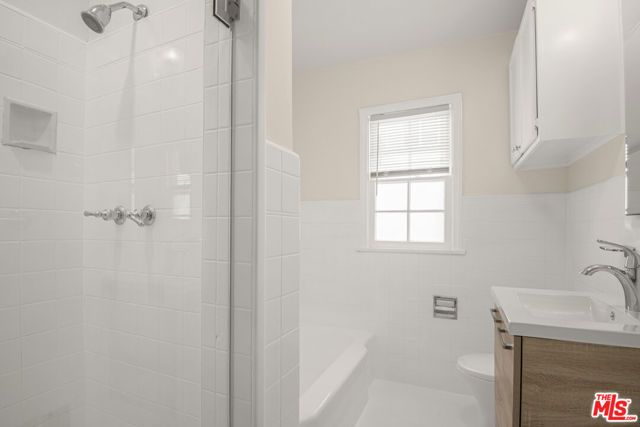 405 Shirley Place, Beverly Hills, CA 90212