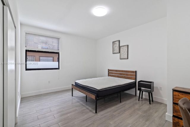 1544 NW 59th St A, Miami, FL 33142