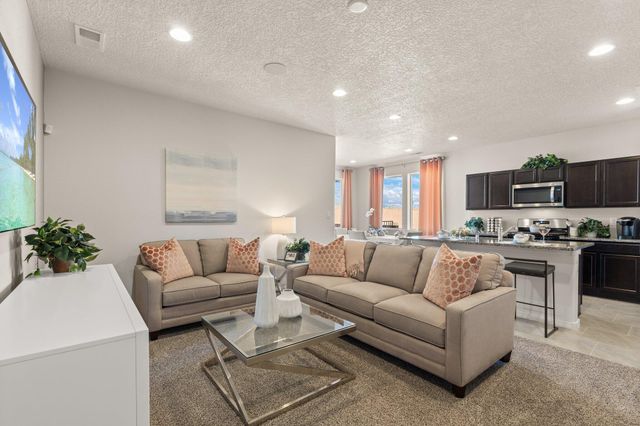 1503 Las Colinas Road NW, Los Lunas, NM 87031