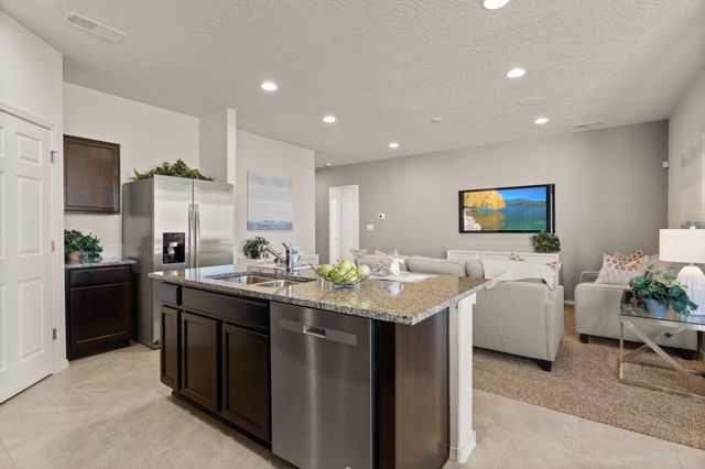 1503 Las Colinas Road NW, Los Lunas, NM 87031