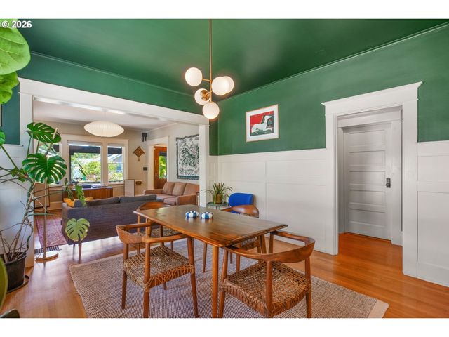 1541 Ne 49TH Ave, Portland, OR 97213