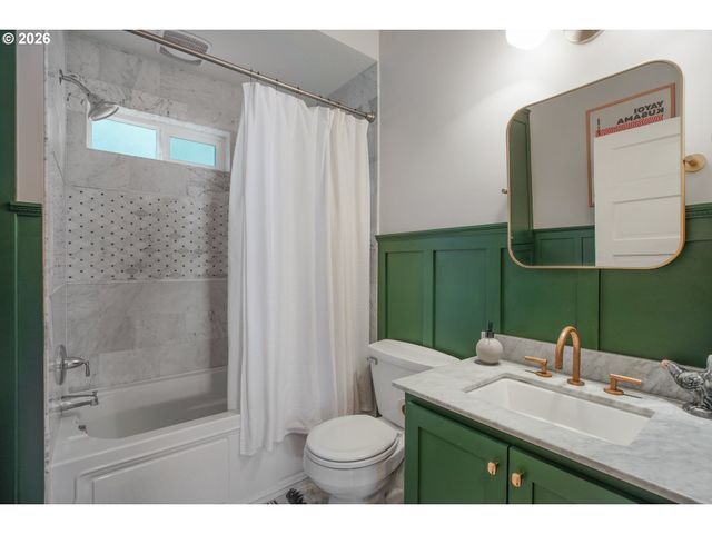 1541 Ne 49TH Ave, Portland, OR 97213