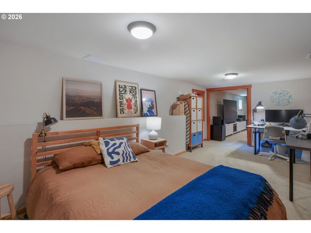 1541 Ne 49TH Ave, Portland, OR 97213