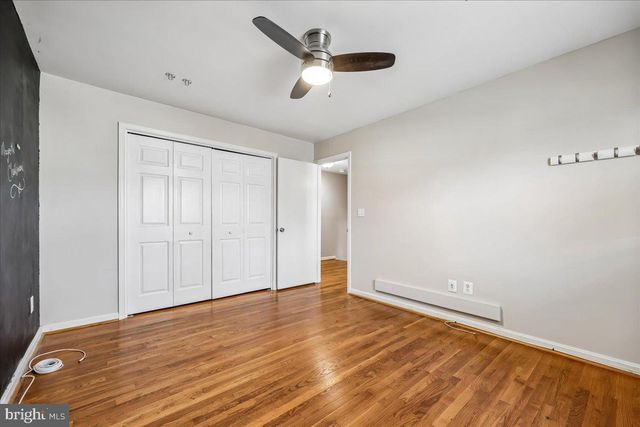 823 DIAMOND DR, Gaithersburg, MD 20878