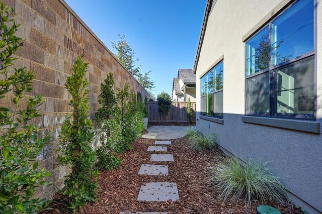 7080 Soleil Way, Granite Bay, CA 95746