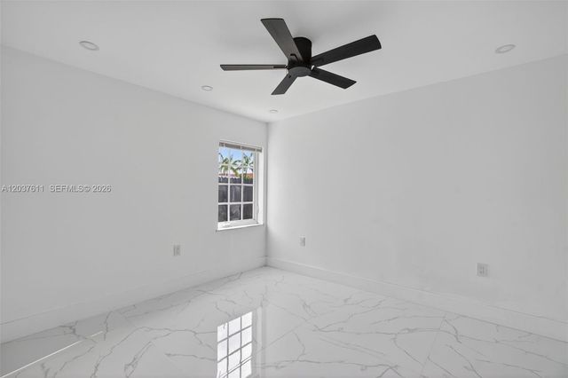 1920 SW 67th Ave, Miami, FL 33147