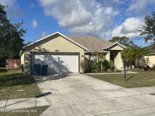 2028 Gloria Circle NE, Palm Bay, FL 32905