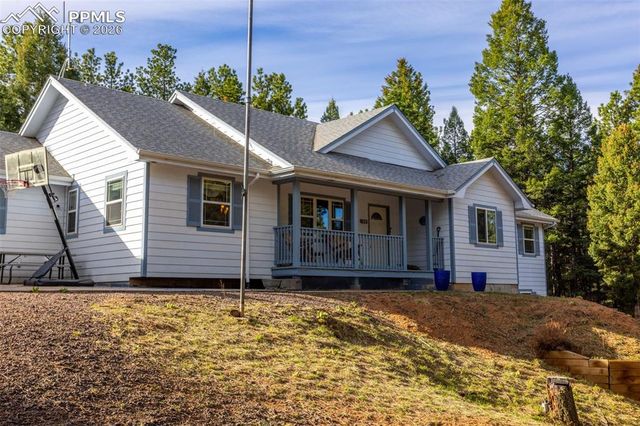 16 Spruce Circle, Woodland Park, CO 80863
