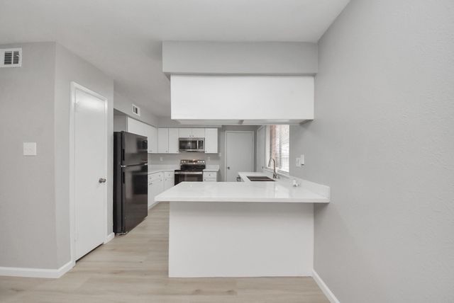 3030 Ciderwood Drive, Spring, TX 77373