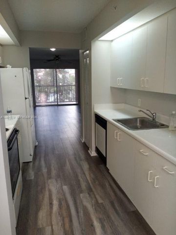 1351 SW 141 AVE 310-G, Pembroke Pines, FL 33027