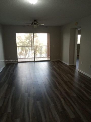 1351 SW 141 AVE 310-G, Pembroke Pines, FL 33027