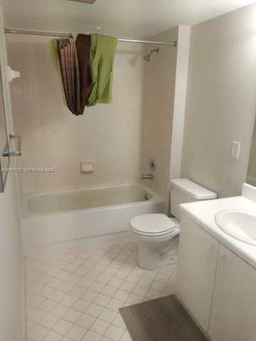 1351 SW 141 AVE 310-G, Pembroke Pines, FL 33027