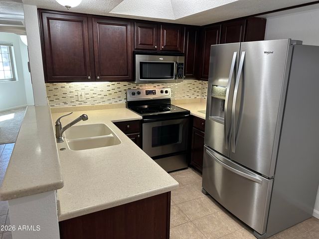1720 E THUNDERBIRD Road 1019, Phoenix, AZ 85022