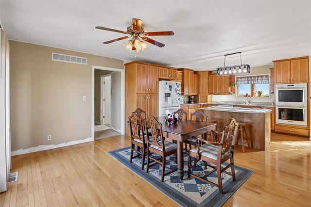 1603 250th Avenue, Osceola, IA 50213