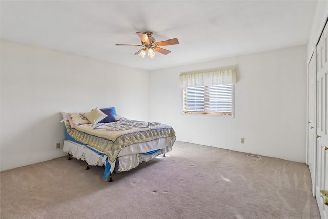 1603 250th Avenue, Osceola, IA 50213