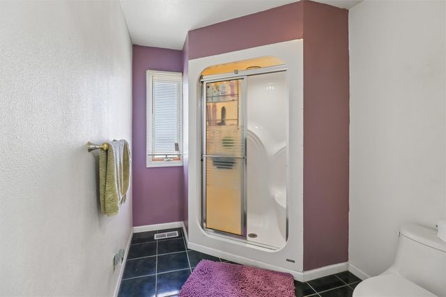 1603 250th Avenue, Osceola, IA 50213