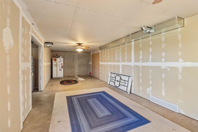 1603 250th Avenue, Osceola, IA 50213