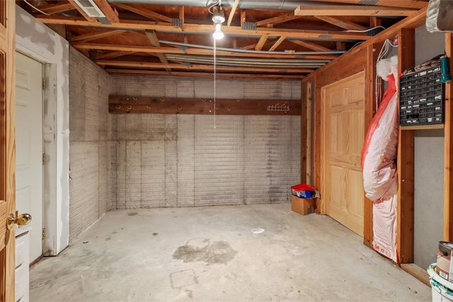 1603 250th Avenue, Osceola, IA 50213