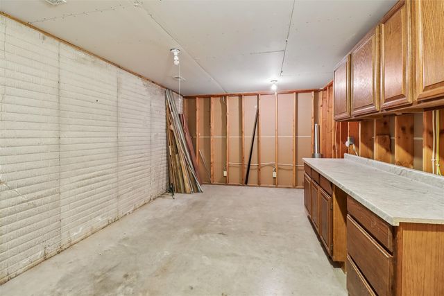 1603 250th Avenue, Osceola, IA 50213