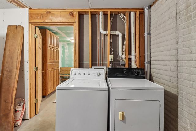 1603 250th Avenue, Osceola, IA 50213