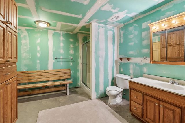 1603 250th Avenue, Osceola, IA 50213