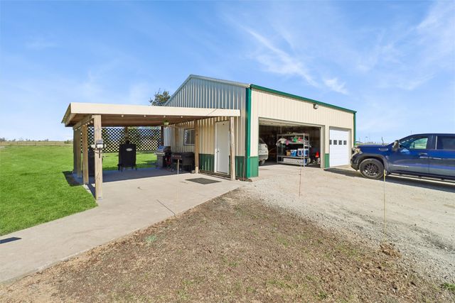 1603 250th Avenue, Osceola, IA 50213