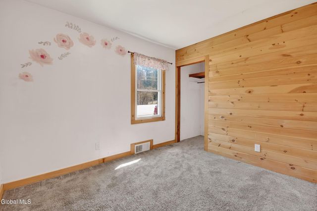 1906 NY-10, Caroga Lake, NY 12032